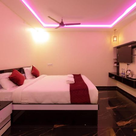 Beestay Hotels Elite Park Tirupati Exteriör bild